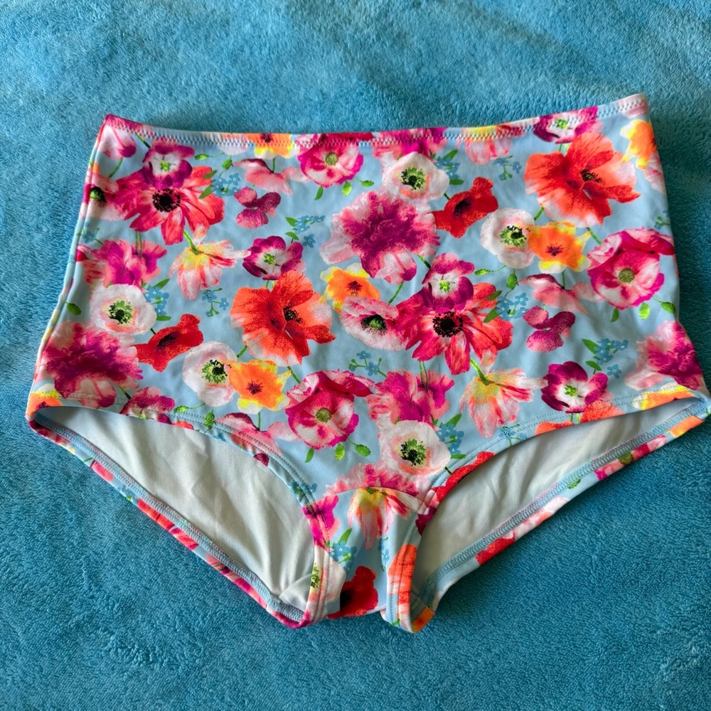 Victoria's Secret Floral Bikini Bottom - NWOT